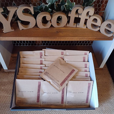 【北海道焙煎 工場直送】水だけでカフェインを除去 カフェインレス ドリップパックコーヒー12袋