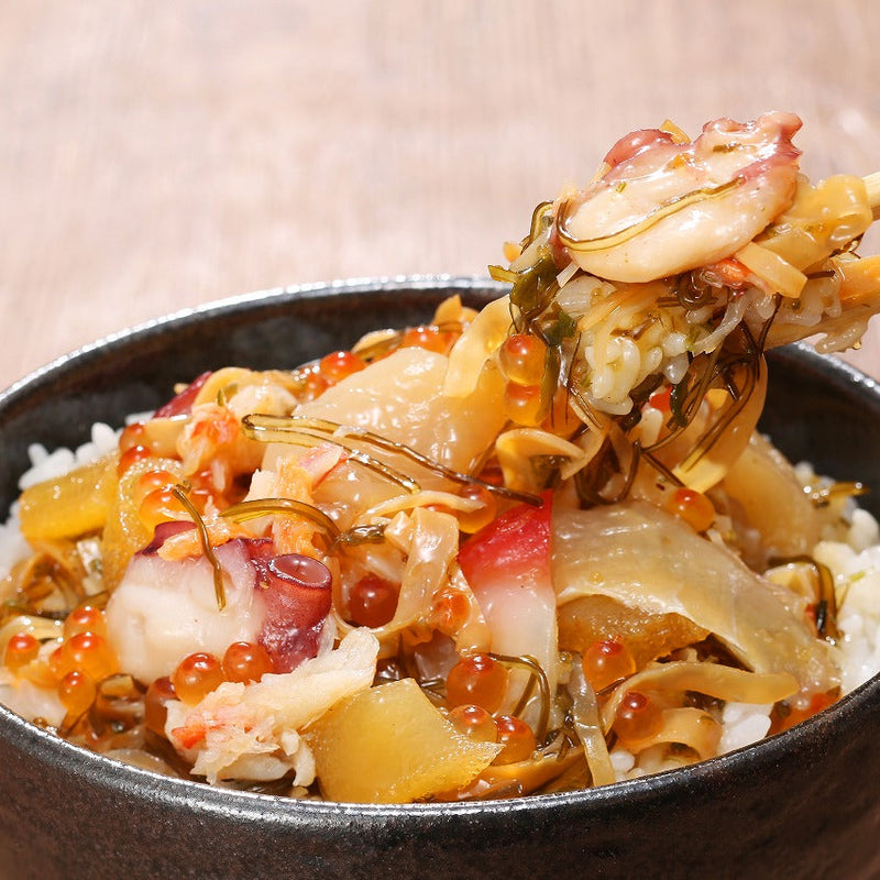 北海道発】7種の彩り海鮮丼［4パック］のお取り寄せ【ぐるめ食品株式