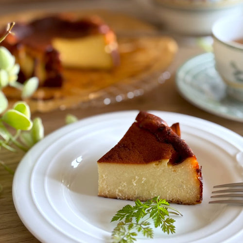江丹別バスクチーズケーキ【北海道の青カビ王子のチーズ使用】