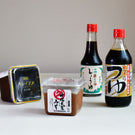 【北海道十勝】十勝の恵みセット［十勝こいくち醤油300ml・十勝手造りつゆ4倍濃縮500ml・十勝大豆みそこし味噌500g・キレイマメ500g］