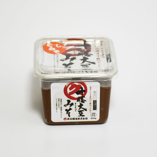 【北海道十勝】十勝の恵みセット［十勝こいくち醤油300ml・十勝手造りつゆ4倍濃縮500ml・十勝大豆みそこし味噌500g・キレイマメ500g］
