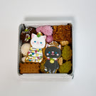 【クリスマス2025・数量限定】いたずら子猫のクリスマス クッキー缶［小］　