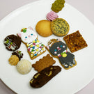 【クリスマス2025・数量限定】いたずら子猫のクリスマス クッキー缶［小］　