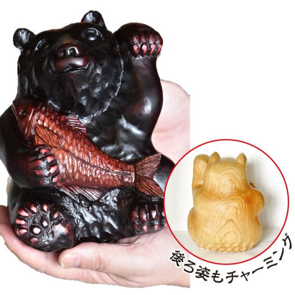 縁起のよい贈り物におすすめ】招きクマ「カムイ」のお取り寄せ